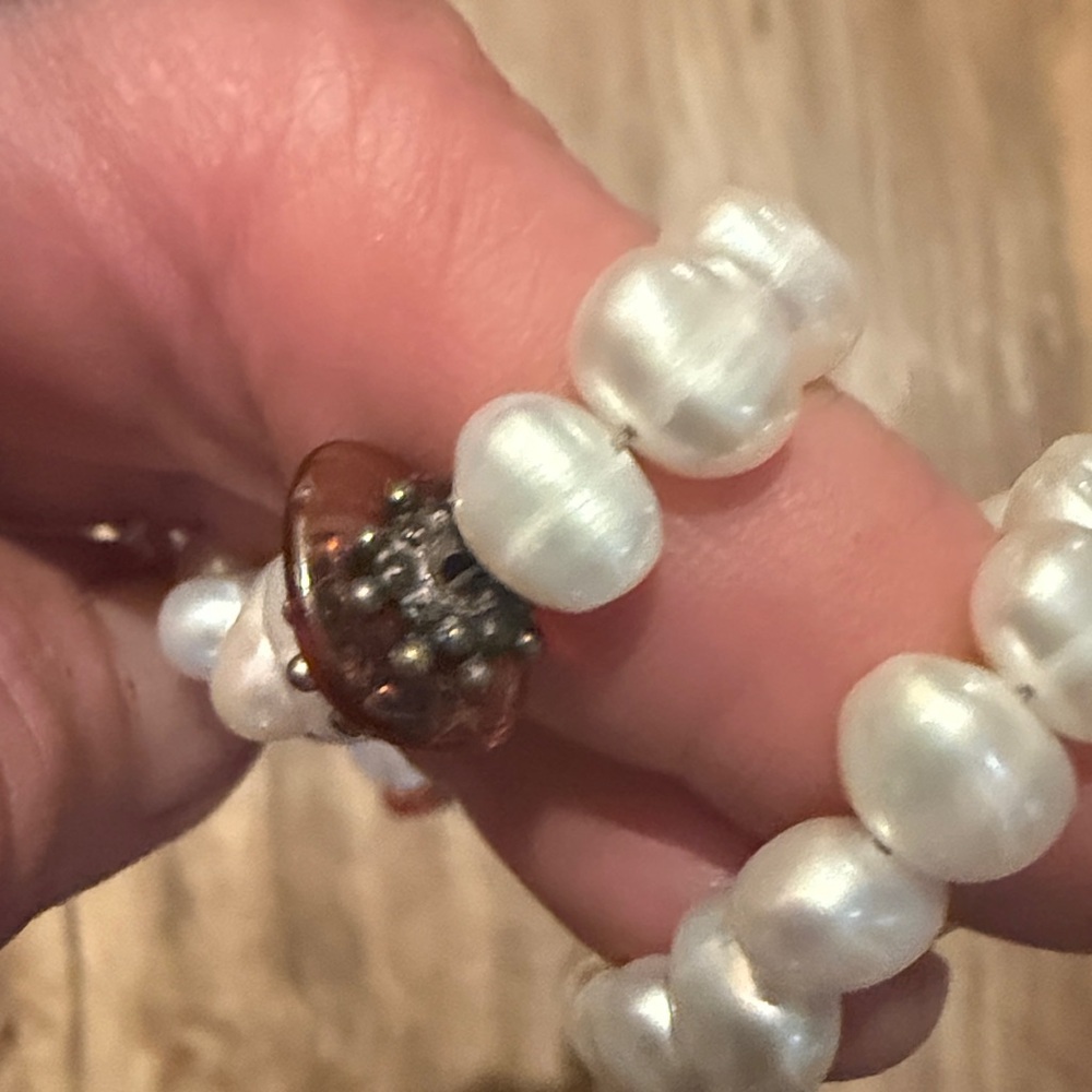 Faux, pearl wraparound necklace excellent condition never worn - Picture 5 of 12